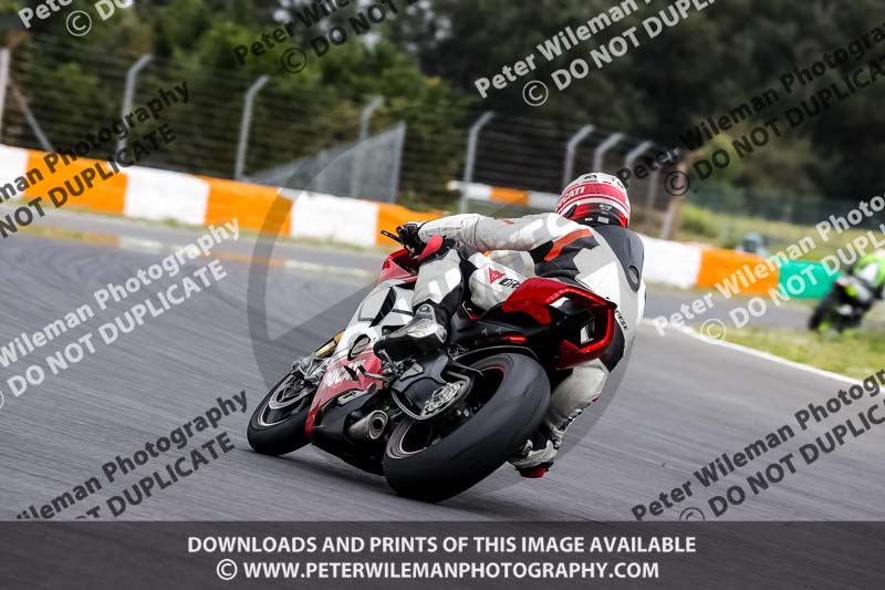 estoril;event digital images;motorbikes;no limits;peter wileman photography;portugal;trackday;trackday digital images